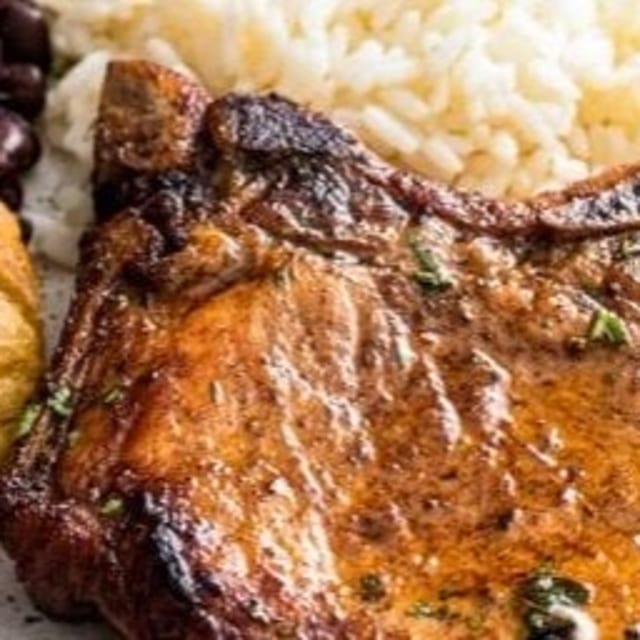 Chuleta/Pork Chop.