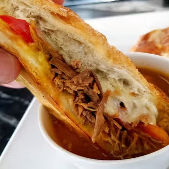 Sandwich ropa vieja.