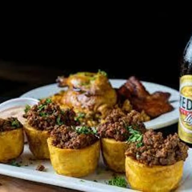 Tostones rellenos.